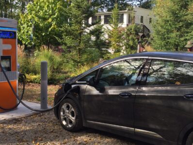 Some holiday cheer for Colorado EV drivers