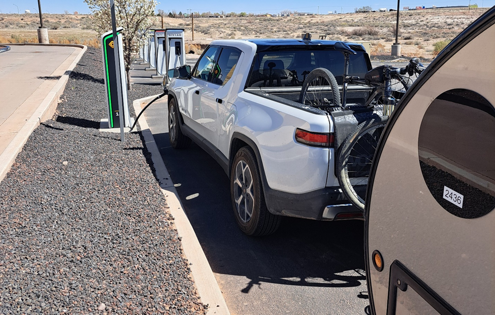 The Rivian charger in Holbrook, Arizona, supports fast-charging without having to unhitch a trailer.